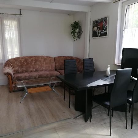 Apartament Parter Nad Jeziorem Przy Plazy Trzcianka Buitenkant foto